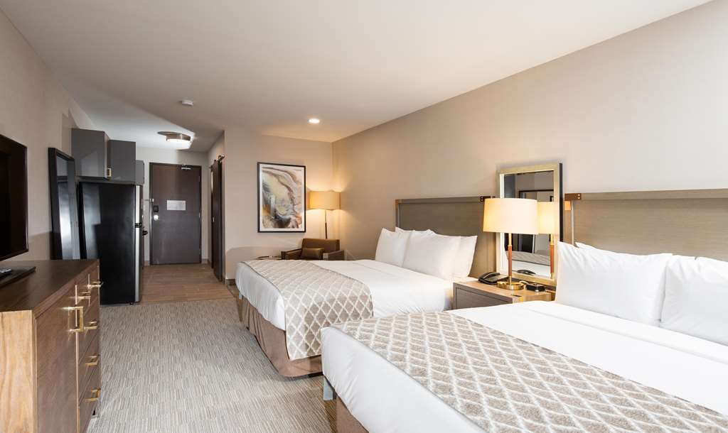 Pomeroy Hotel Fort Mcmurray Oda fotoğraf