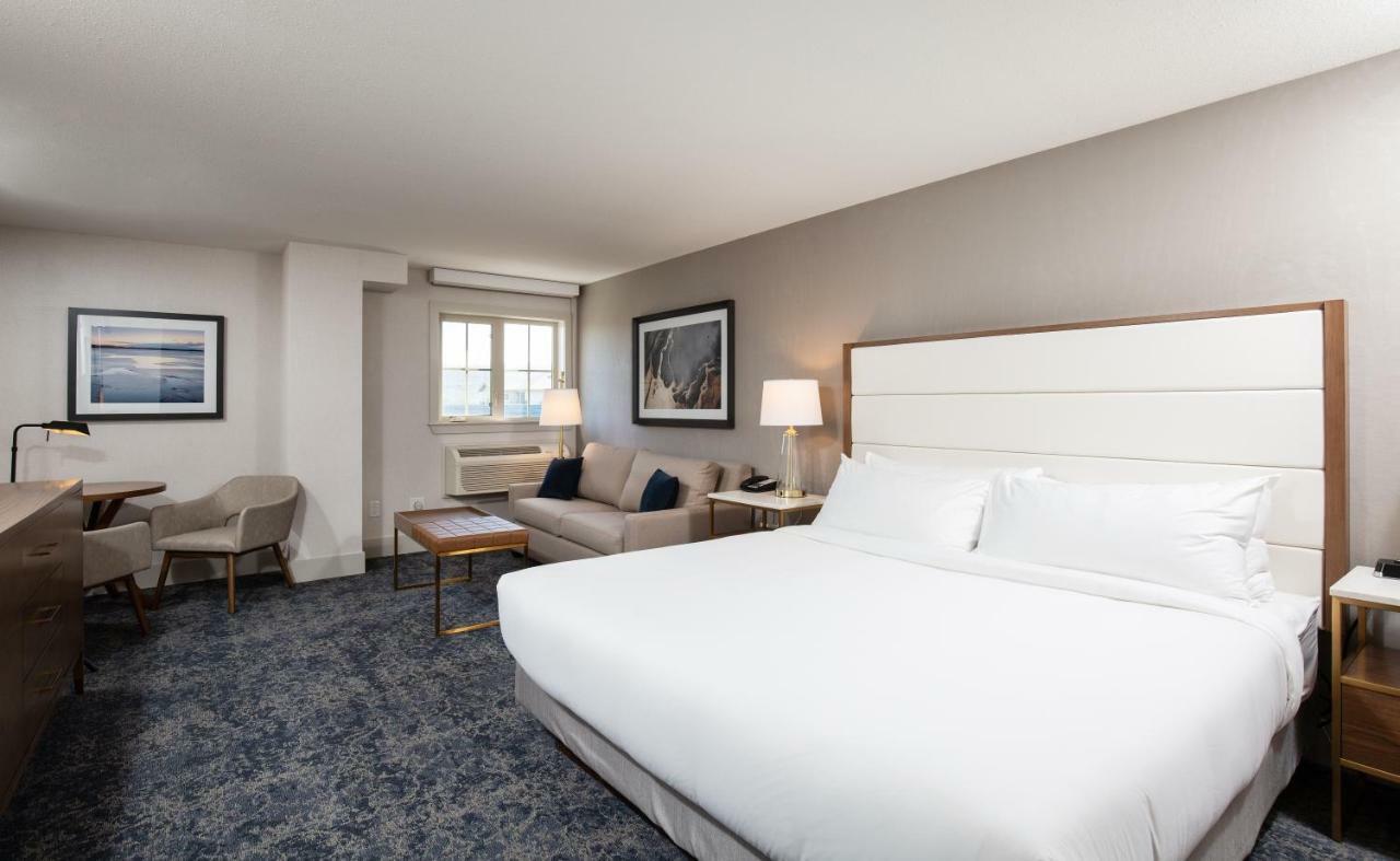 Pomeroy Hotel Fort Mcmurray Dış mekan fotoğraf