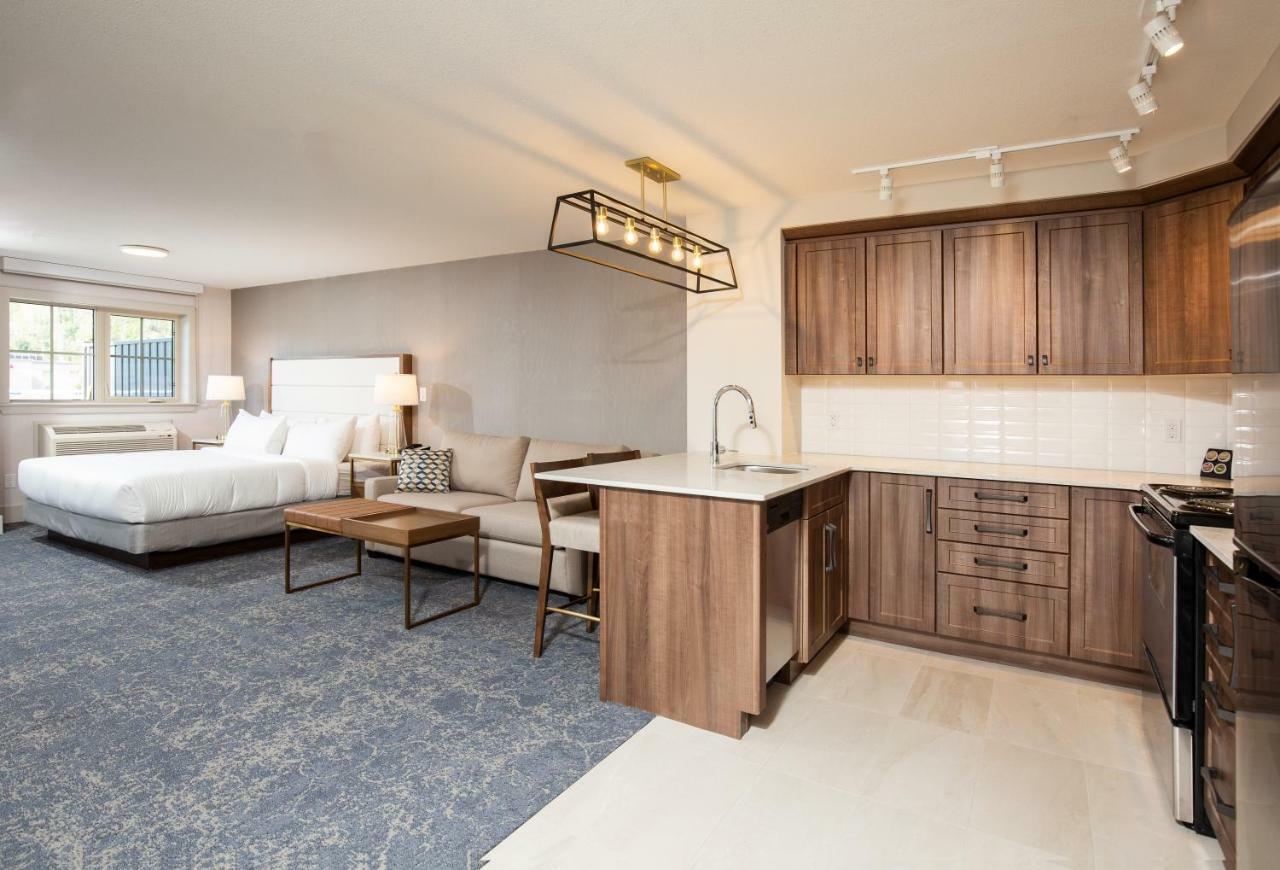 Pomeroy Hotel Fort Mcmurray Dış mekan fotoğraf